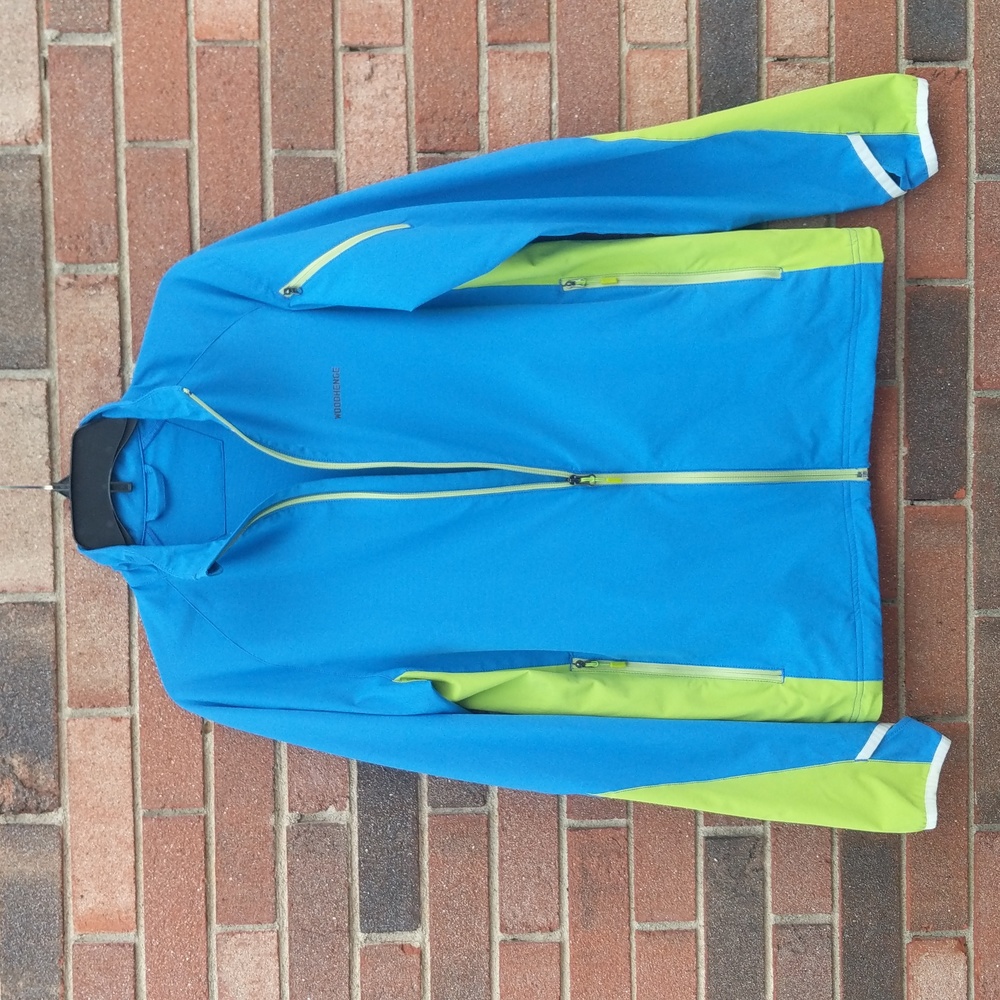 Light Jacket Size Medium - image 3